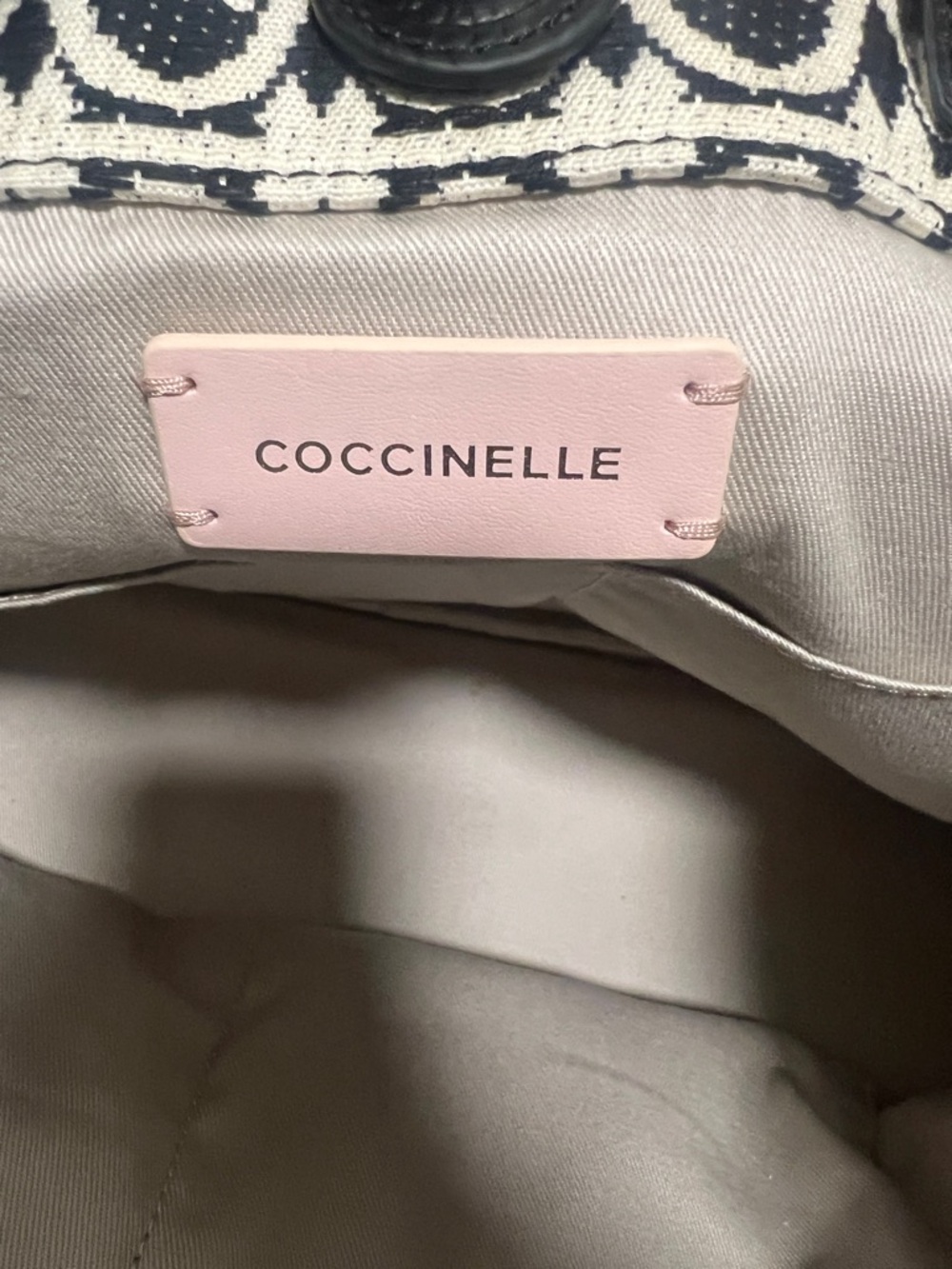 LIKE NEW Coccinelle Never Without Monogram Jacquar Tote in Multi/Noir - Picture 14 of 16